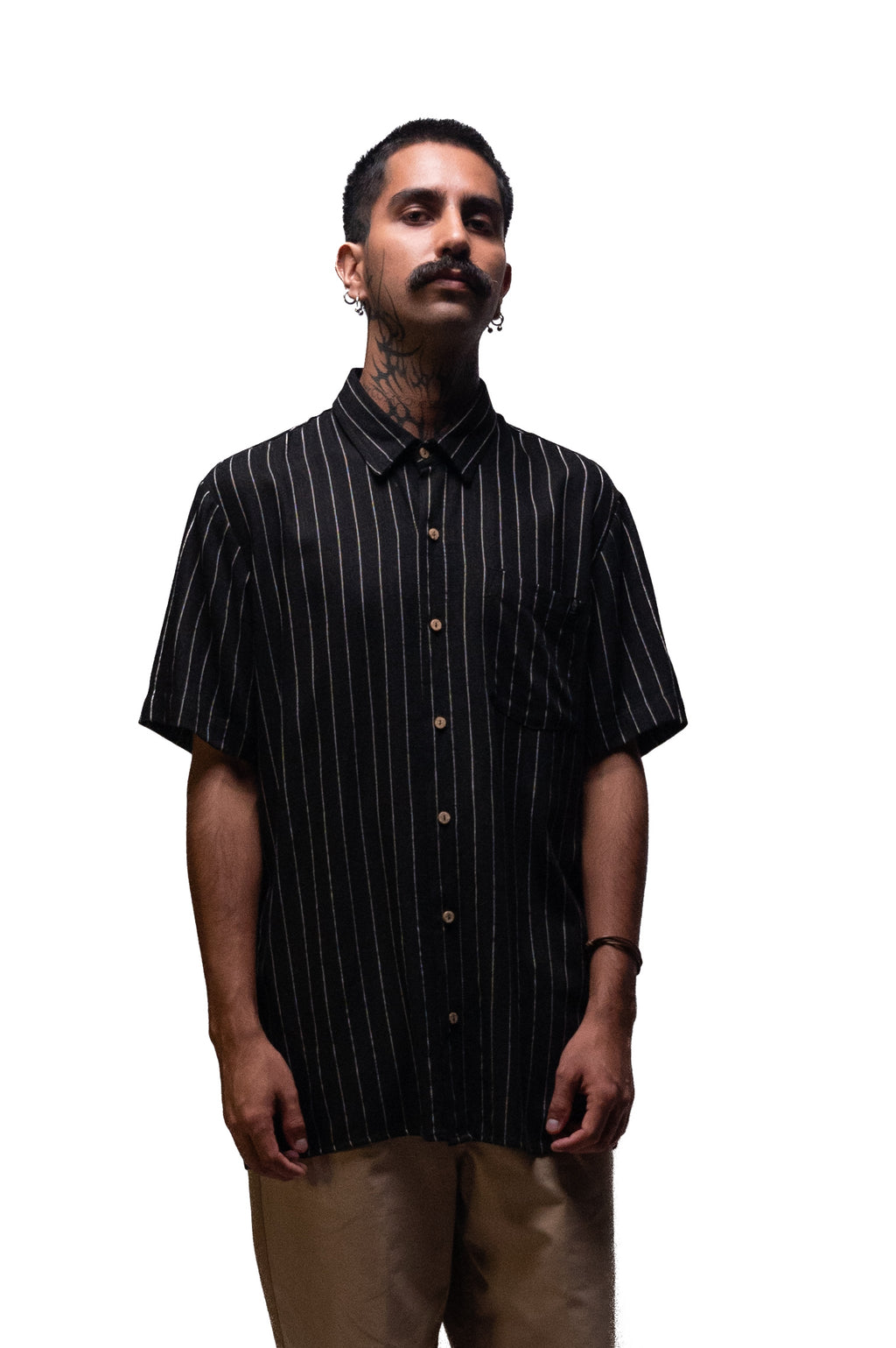 Camisa lino unisex B/N. Signature
