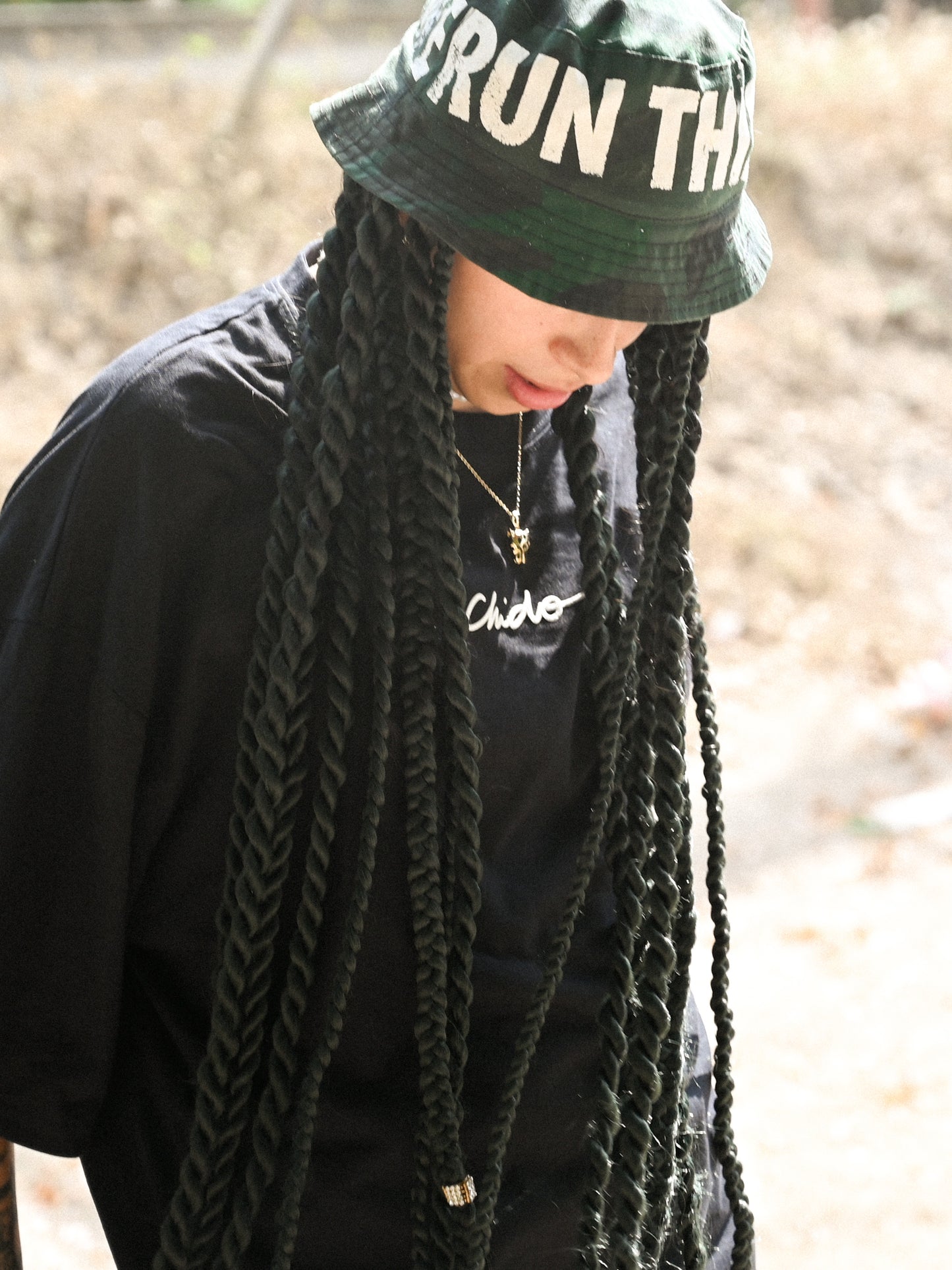 PLAYERA SAYUART NEGRA