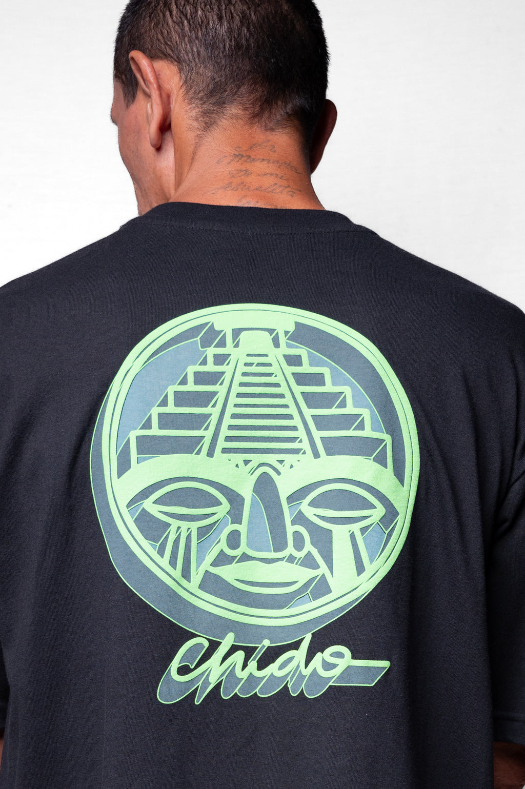 Playera Sayuyorckh unisex negra