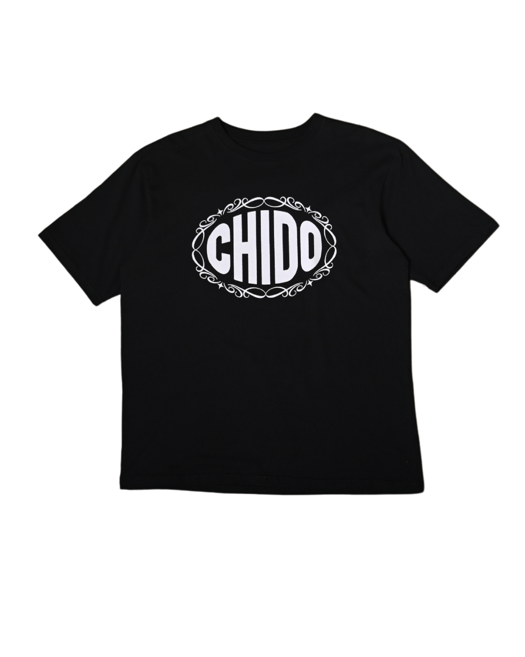 Close up impresión CHIDO en playera negra streetwear mexicano