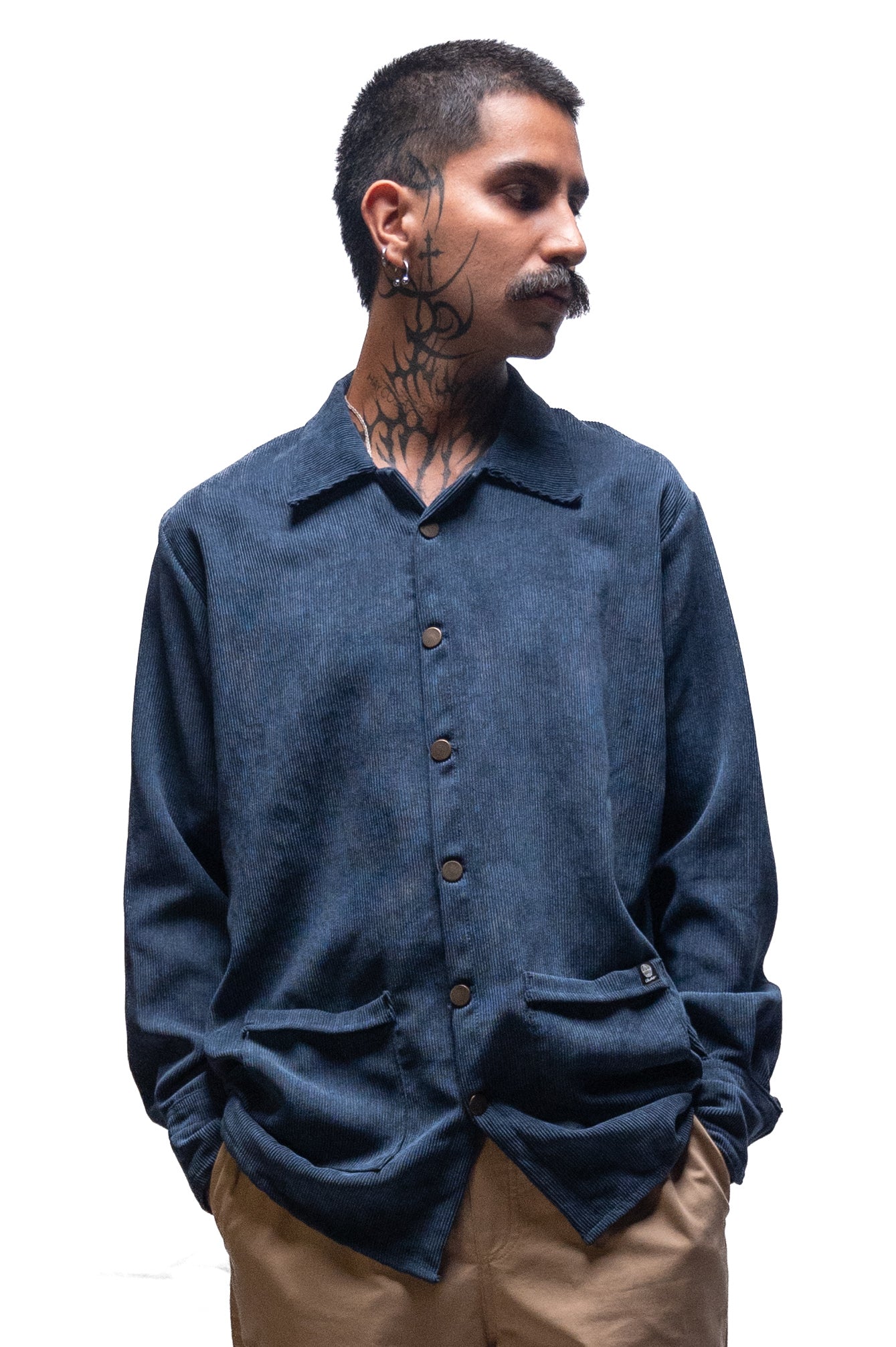 Colección Clásica pana azul playera clásica negra mosaica