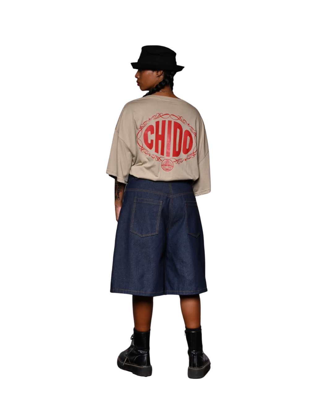 Playera beige boxy fit. Chido