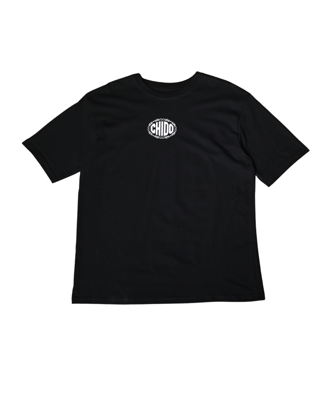 Close up impresión CHIDO en playera negra streetwear mexicano