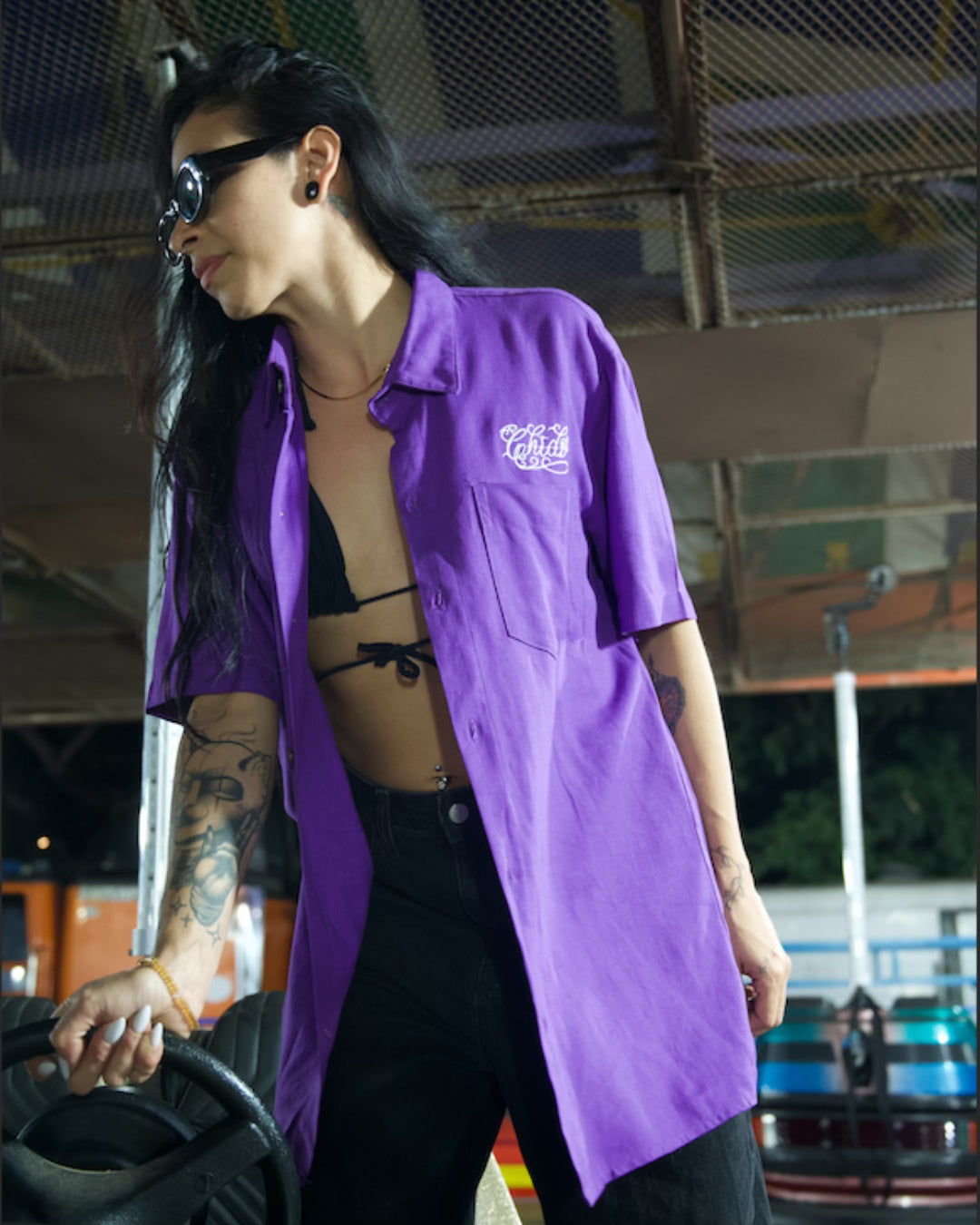 Camisa lino morada. Güeyes y Huellas